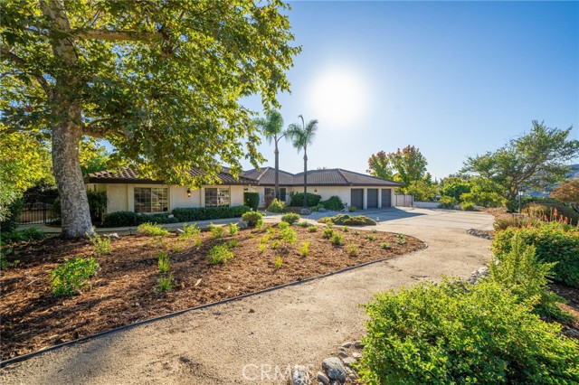 Detail Gallery Image 4 of 58 For 802 New Orleans Ct, Claremont,  CA 91711 - 4 Beds | 4 Baths