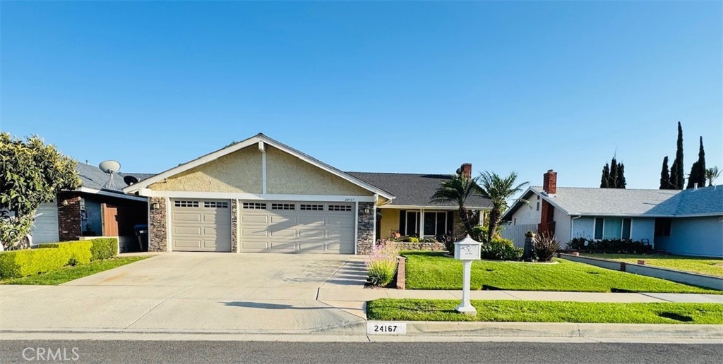 24167 Via Vargas Drive