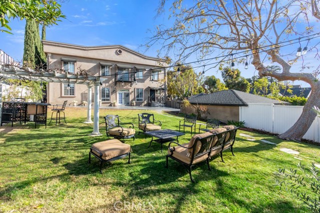 1601 Ard Eevin Avenue, Glendale CA: https://media.crmls.org/medias/bb1dc64b-c9c9-4420-a2f8-47f283110007.jpg