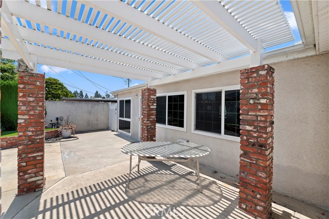 1825 Leola Street, Lomita CA: https://media.crmls.org/medias/bb1e1a36-ffe7-4c23-a79e-8136f7a0943a.jpg
