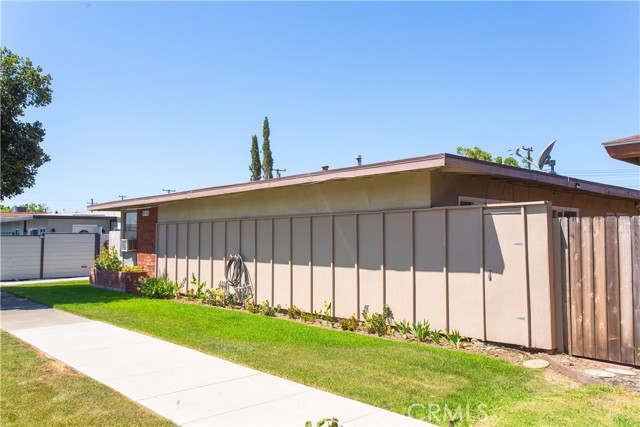 Image 3 for 756 N Shattuck Pl, Orange, CA 92867