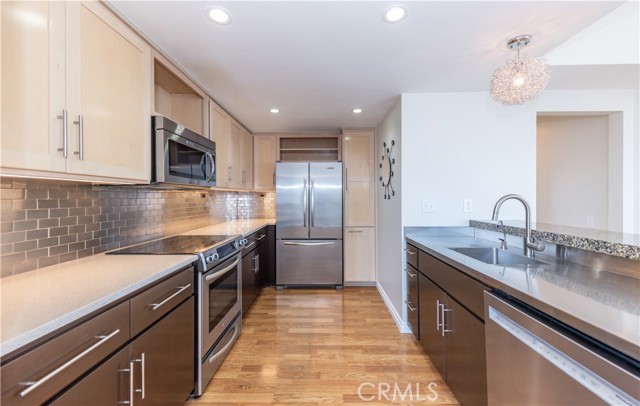Detail Gallery Image 6 of 24 For 74 Remington, Irvine,  CA 92620 - 2 Beds | 2 Baths