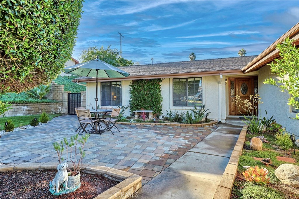 MLS #OC25261411 image #25