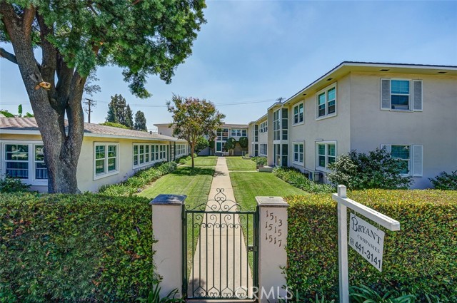 1513 1517 HUNTINGTON Drive, South Pasadena CA: https://media.crmls.org/medias/bb1f08c4-e956-49fe-8a5a-4b3b529ca8cb.jpg