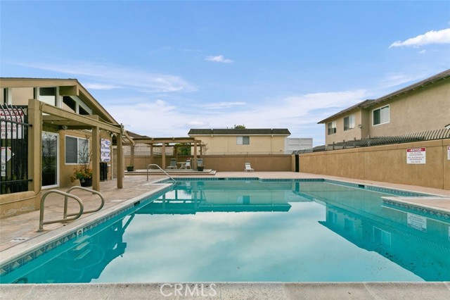 12526 Cuesta Drive, Cerritos CA: https://media.crmls.org/medias/bb1f67e7-fcf4-40b1-8aac-eefb5d34842e.jpg