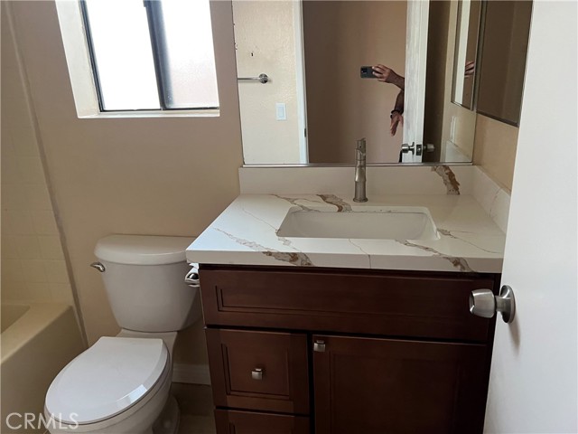 Detail Gallery Image 16 of 27 For 8550 San Jacinto Ct, Rancho Cucamonga,  CA 91730 - 3 Beds | 2/1 Baths