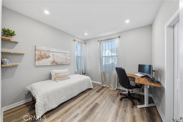 Detail Gallery Image 24 of 51 For 1704 Laurelwood, Oceanside,  CA 92056 - 3 Beds | 2/1 Baths