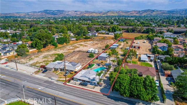 4759 Cochran Street, Simi Valley CA: https://media.crmls.org/medias/bb22aaf6-6876-4a3e-b20e-d43e5c55f7d6.jpg