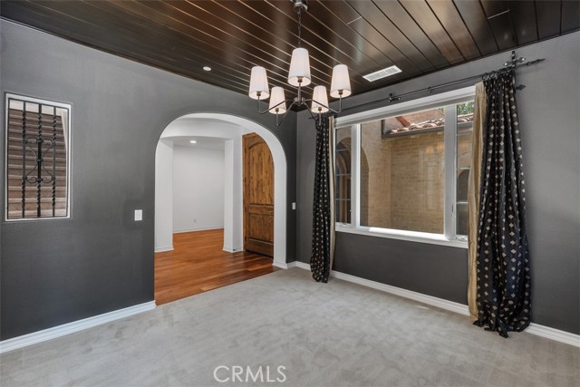34 Tall Hedge, Irvine CA: https://media.crmls.org/medias/bb23a3b2-dace-43c2-94af-e842ffc930e7.jpg