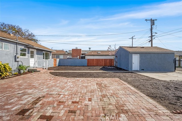 10902 Van Ruiten Street, Norwalk, California 90650, 3 Bedrooms Bedrooms, ,1 BathroomBathrooms,Single Family Residence,For Sale,Van Ruiten,PW25037161