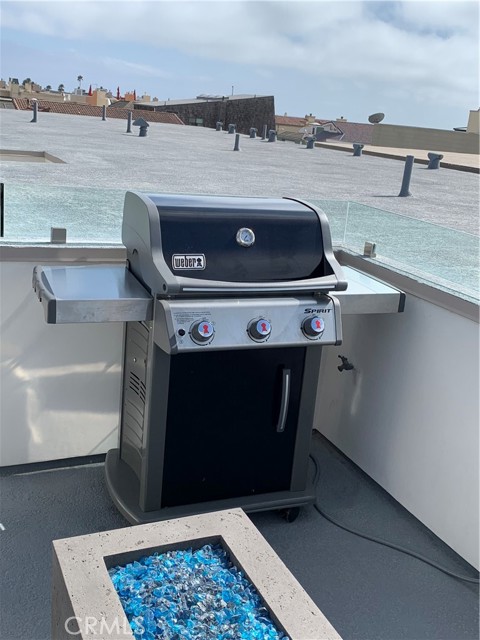 Detail Gallery Image 50 of 56 For 116 W Channel Islands Bld, Oxnard,  CA 93035 - 5 Beds | 5 Baths