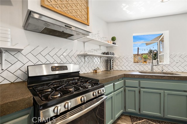 Detail Gallery Image 10 of 33 For 7929 Barberry Ave, Yucca Valley,  CA 92284 - 3 Beds | 2 Baths