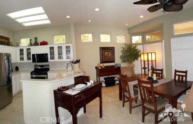 Image 9 of 14 For 78415 Silver Sage Drive