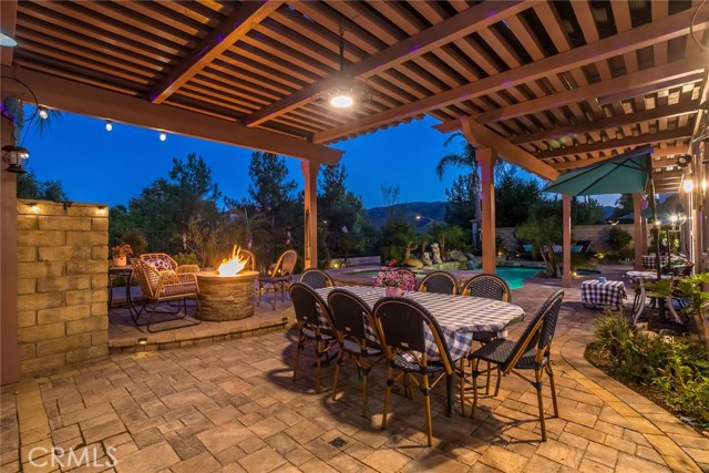 25808 Tennyson Lane, Stevenson Ranch CA: https://media.crmls.org/medias/bb266179-95a8-42ea-905d-4b91163542ec.jpg