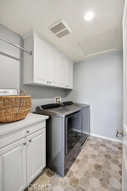 Detail Gallery Image 20 of 44 For 12138 Chutes Ct, Jurupa Valley,  CA 91752 - 3 Beds | 2/1 Baths