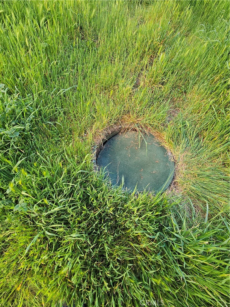 https://media.crmls.org/medias/bb26f481-5724-4177-9f9a-e7ddd0666461.jpg?preset=X-Large