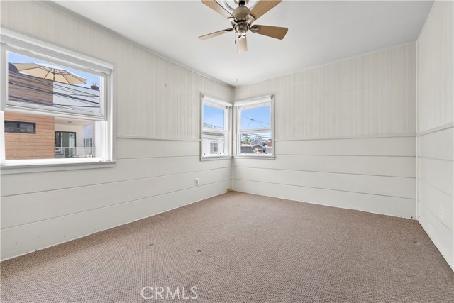 604 Marguerite Avenue, Corona del Mar CA: https://media.crmls.org/medias/bb296026-a7a5-4ffa-b8a3-7c30786bc12d.jpg