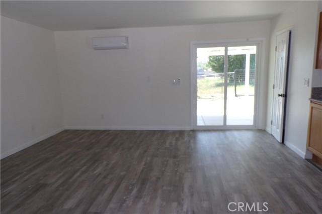 32426 Avenue D, Yucaipa CA: https://media.crmls.org/medias/bb2aacb7-2fb1-4ad9-8020-fcd2db3b58b1.jpg