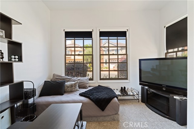 6264 Napoli Court, Long Beach CA: https://media.crmls.org/medias/bb2af6ca-7a50-4873-9316-3df2e142485f.jpg