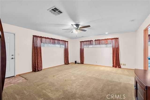 Detail Gallery Image 29 of 37 For 1529 E Avenue Q6, Palmdale,  CA 93550 - 4 Beds | 2 Baths