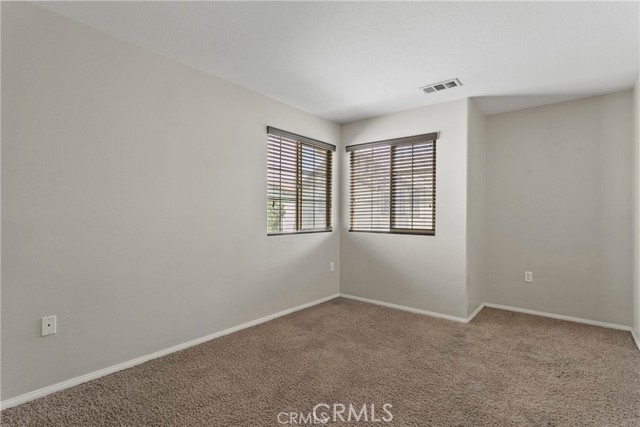 Detail Gallery Image 14 of 22 For 425 Merced, Corona,  CA 92878 - 4 Beds | 3 Baths