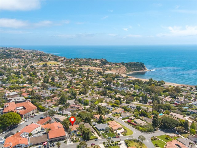 712 Yarmouth Road, Palos Verdes Estates, California 90274, 3 Bedrooms Bedrooms, ,2 BathroomsBathrooms,Residential,Sold,Yarmouth,SB21096002