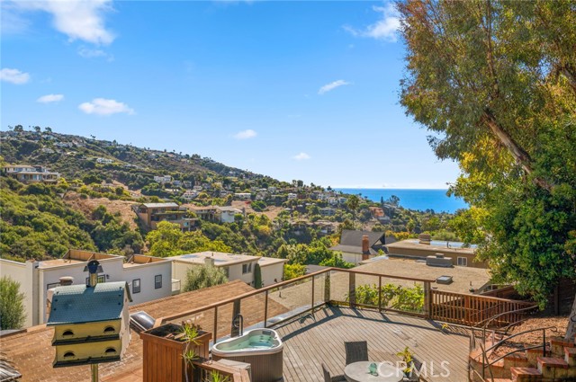 Detail Gallery Image 13 of 14 For 1346 Cerritos, Laguna Beach,  CA 92651 - 3 Beds | 2 Baths
