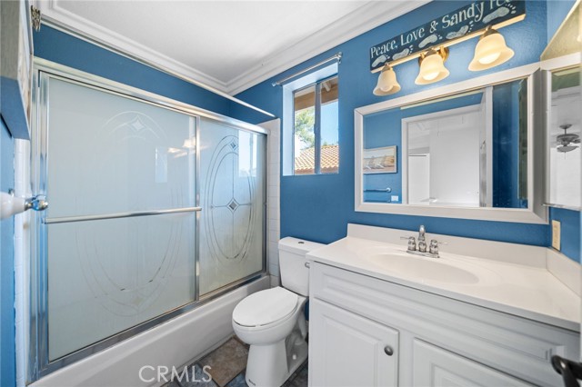 39812 Barcelona, Murrieta CA: https://media.crmls.org/medias/bb309c3b-0c89-4487-9255-590abf380ed4.jpg