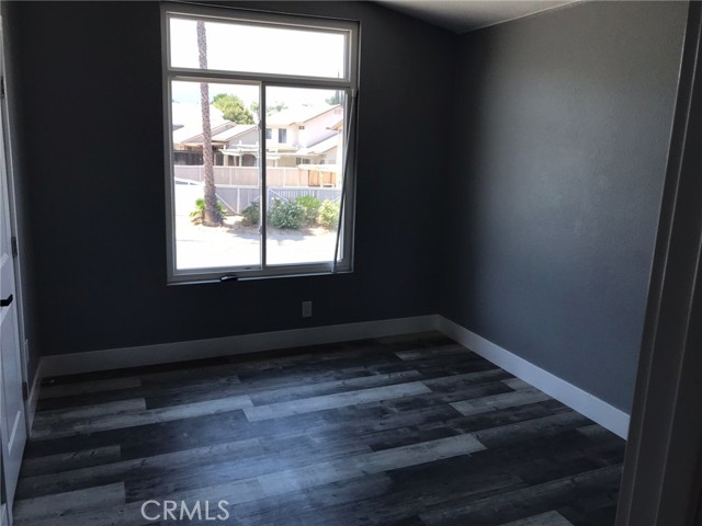 26734 Caravan Cir, Corona CA: https://media.crmls.org/medias/bb312631-eea6-43fa-a0b6-e777d8f2747d.jpg