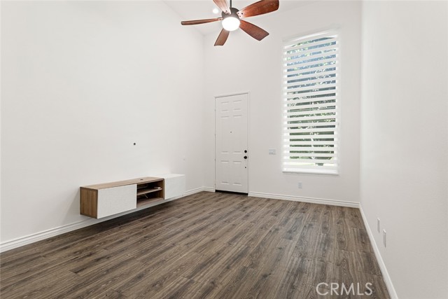 Detail Gallery Image 15 of 49 For 11 Harvest Point Ln, Aliso Viejo,  CA 92656 - 3 Beds | 2/1 Baths