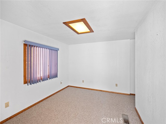 Detail Gallery Image 18 of 35 For 29595 Cove, Lucerne Valley,  CA 92356 - 3 Beds | 2 Baths