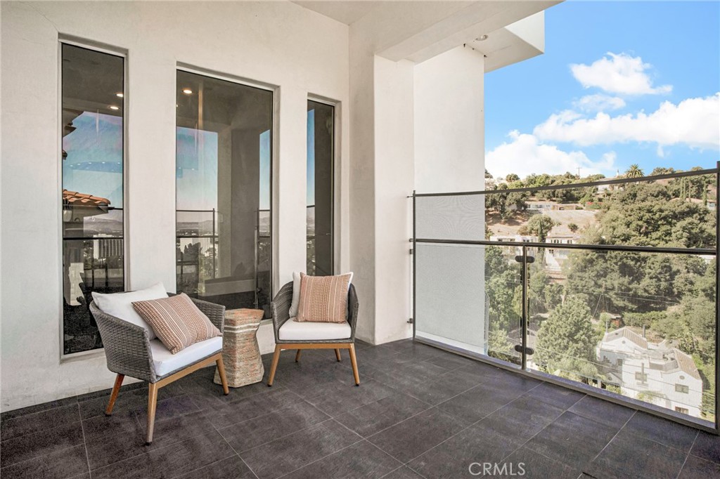 14721 Round Valley DriveSherman Oaks img 12
