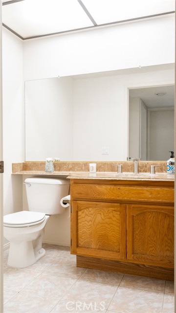 19448 Crystal Ridge Lane, Porter Ranch CA: https://media.crmls.org/medias/bb3292ff-bcf7-49e6-960b-ce351343f8b1.jpg