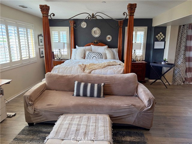 15767 Buck Point Lane, Fontana CA: https://media.crmls.org/medias/bb32f20f-ad3a-4df6-a98d-550815f3f965.jpg