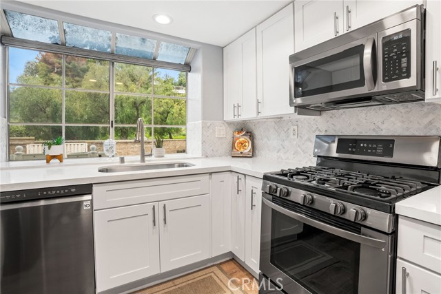 Detail Gallery Image 14 of 34 For 2 Partridge Ln, Aliso Viejo,  CA 92656 - 3 Beds | 2/1 Baths