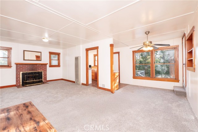 Detail Gallery Image 16 of 46 For 968 Ca-189, Twin Peaks,  CA 92391 - 3 Beds | 1/1 Baths