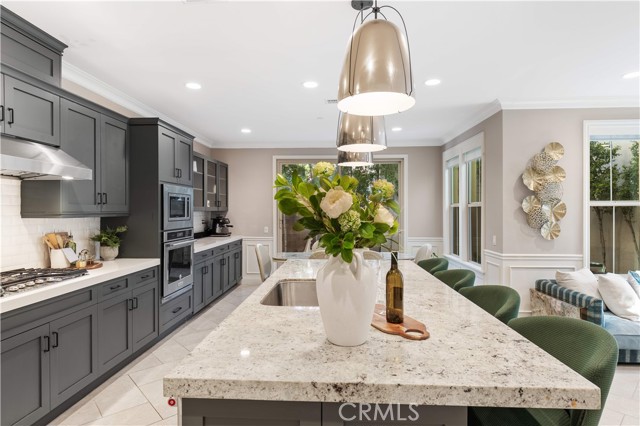 Detail Gallery Image 12 of 50 For 135 Hollow Tree, Irvine,  CA 92618 - 4 Beds | 3 Baths