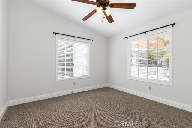 4250 Skylink Lane, Paso Robles CA: https://media.crmls.org/medias/bb3606cb-8dc8-49a1-9067-462a272bd3f0.jpg