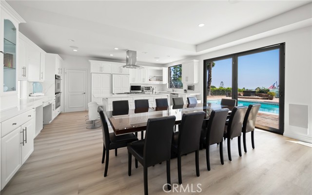 Detail Gallery Image 36 of 200 For 7930 Vulcan Dr, Los Angeles,  CA 90046 - 7 Beds | 8/1 Baths