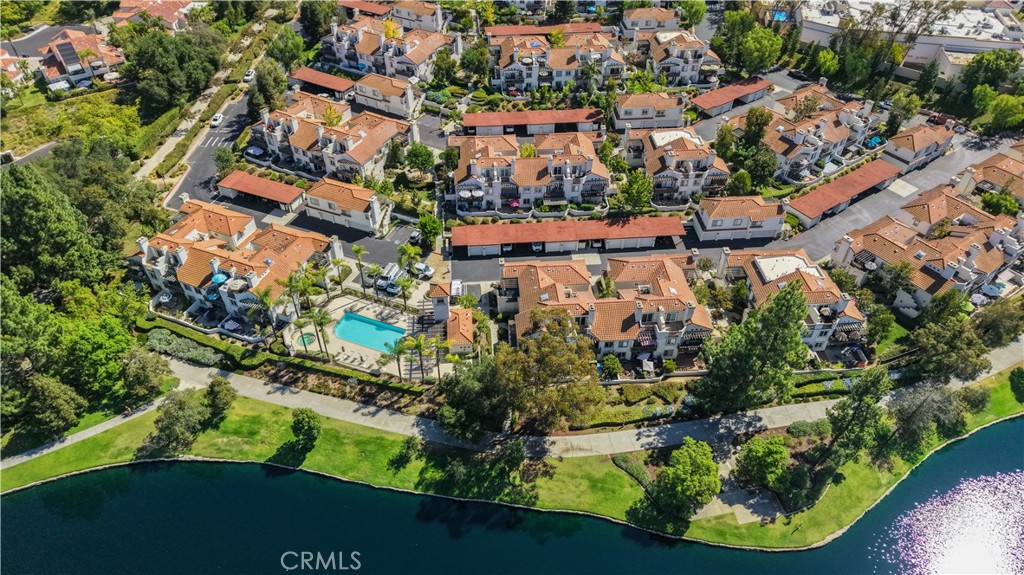 Bb364a10 B0ae 44c5 8ceb 8359e7ec120f