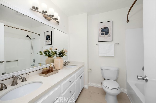 Detail Gallery Image 21 of 27 For 222 S Catalina Ave #8,  Pasadena,  CA 91106 - 3 Beds | 3/1 Baths