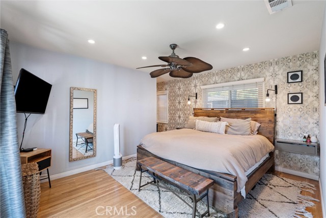 715 Havana Avenue, Long Beach CA: https://media.crmls.org/medias/bb38a93d-35a2-45a5-a03e-38a2a2fb4882.jpg
