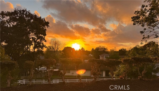757 Horseshoe Circle, Vista CA: https://media.crmls.org/medias/bb38c720-4a91-413f-ae62-204bd47eb66e.jpg