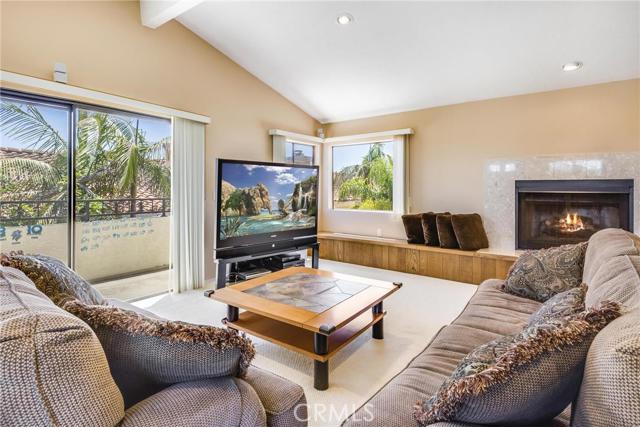 220 Helberta Avenue, Redondo Beach, California 90277, 4 Bedrooms Bedrooms, ,3 BathroomsBathrooms,Residential,Sold,Helberta,PV16158367