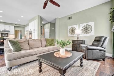 Detail Gallery Image 21 of 69 For 5 Relampago, Rancho Santa Margarita,  CA 92688 - 3 Beds | 2/1 Baths
