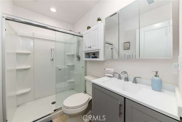 Bathroom #2
