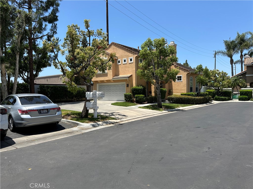 2690 Peralta Court