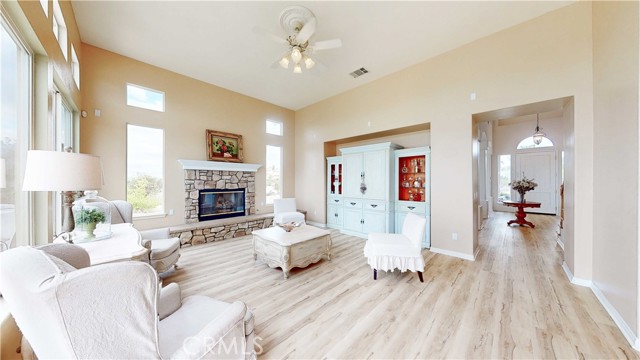 Detail Gallery Image 23 of 74 For 18563 Sunset Knoll, Riverside,  CA 92504 - 5 Beds | 4/1 Baths