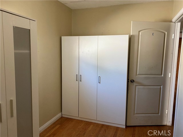 18219 Rayen Street, Northridge CA: https://media.crmls.org/medias/bb3c6fef-f904-4f8e-8b3e-7bc9cd5ca5ed.jpg