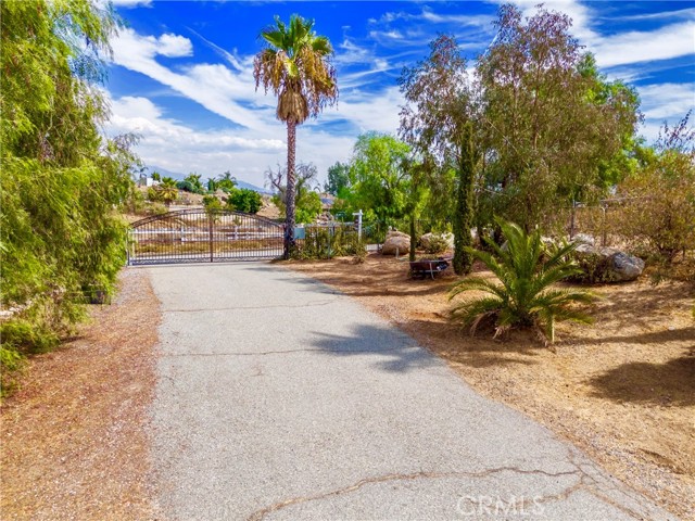 Detail Gallery Image 40 of 41 For 26675 Ironwood Ave, Moreno Valley,  CA 92555 - 5 Beds | 3 Baths